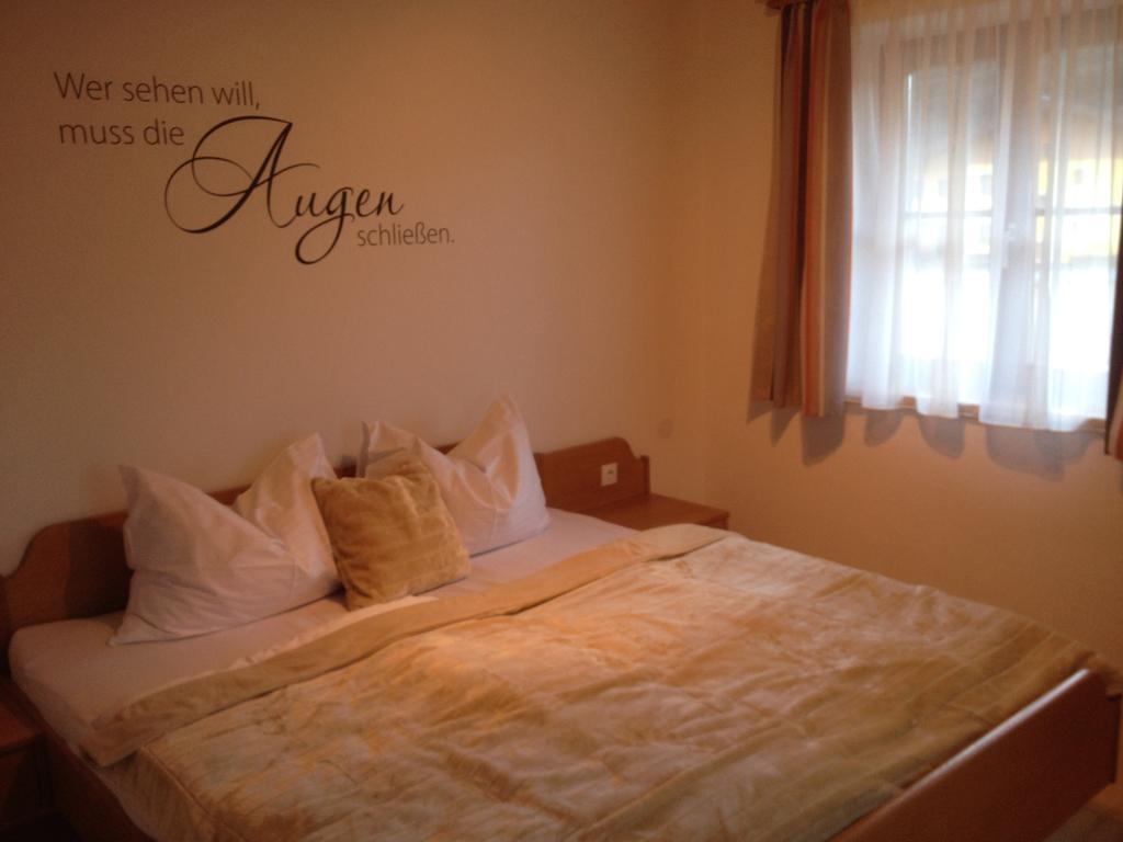 Gaestehaus Schwed Wagrain Habitación foto